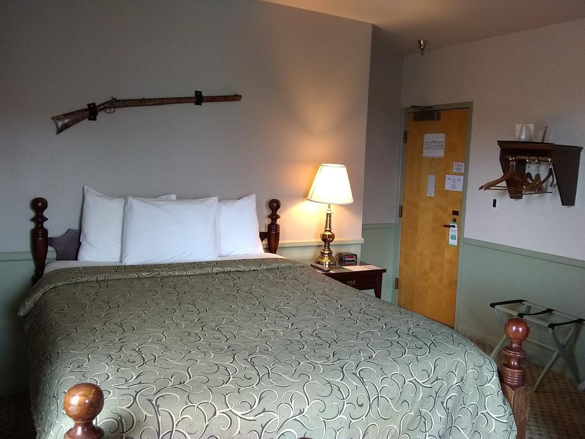 The Charles Inn Bangor Esterno foto
