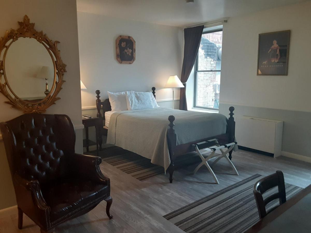 The Charles Inn Bangor Esterno foto